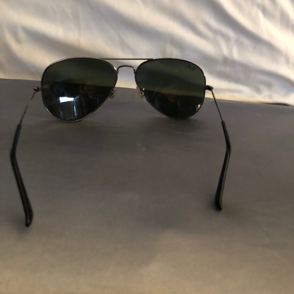 100% authentic Ray ban aviators